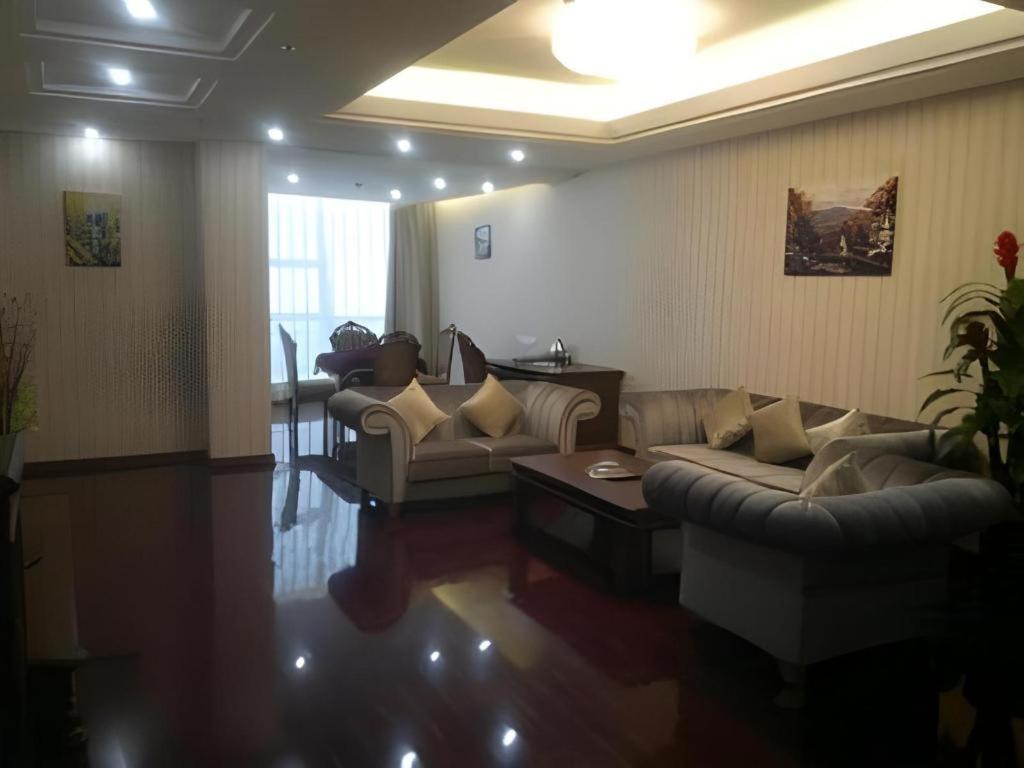 Greentree Inn Tianjin Wuqing Distric Bohai Market Exterior foto
