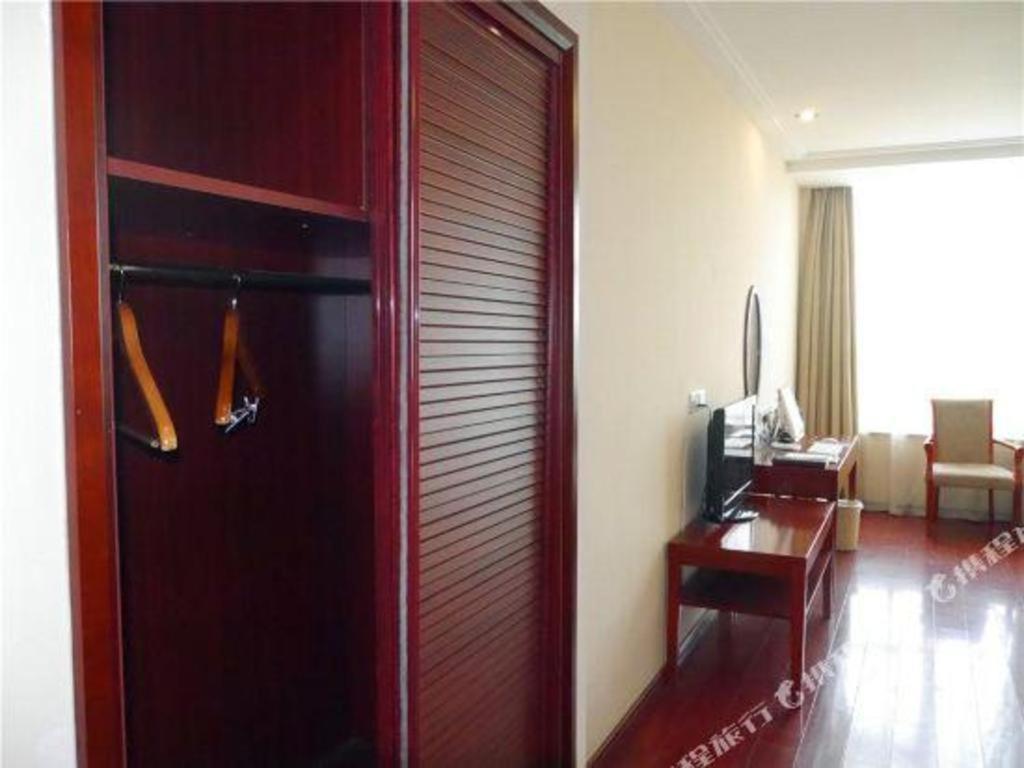 Greentree Inn Tianjin Wuqing Distric Bohai Market Exterior foto